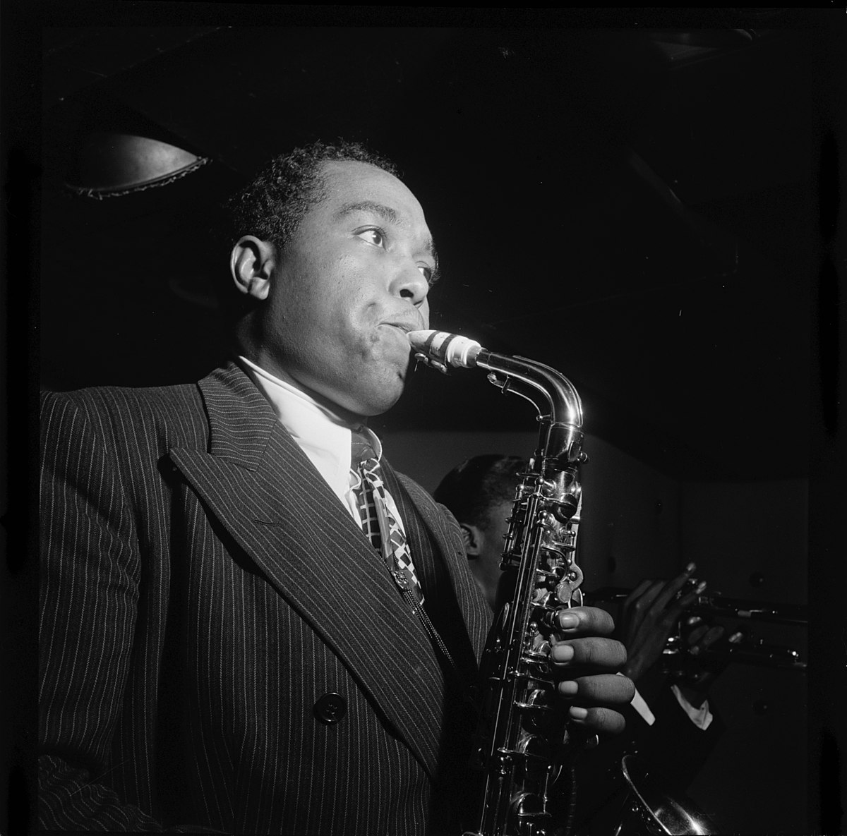 1200px-Portrait_of_Charlie_Parker_in_1947.jpg